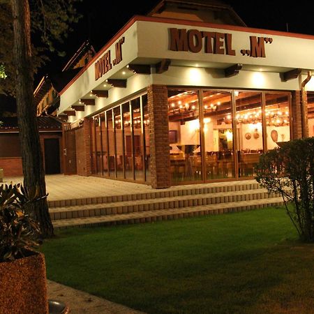 Motel M Malacky Ngoại thất bức ảnh
